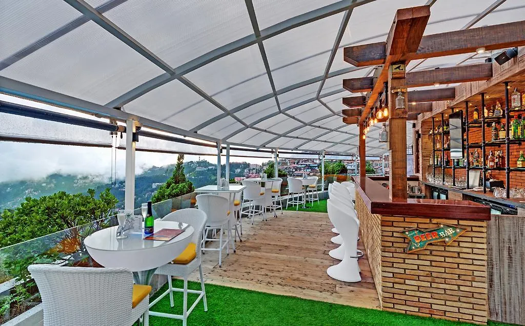 Hotel Combermere Shimla 4*,