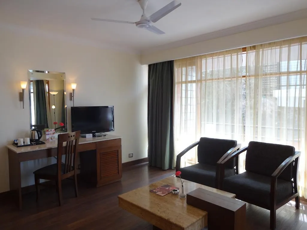 ****  Hotel Combermere Shimla India
